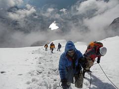 hiking rwenzori